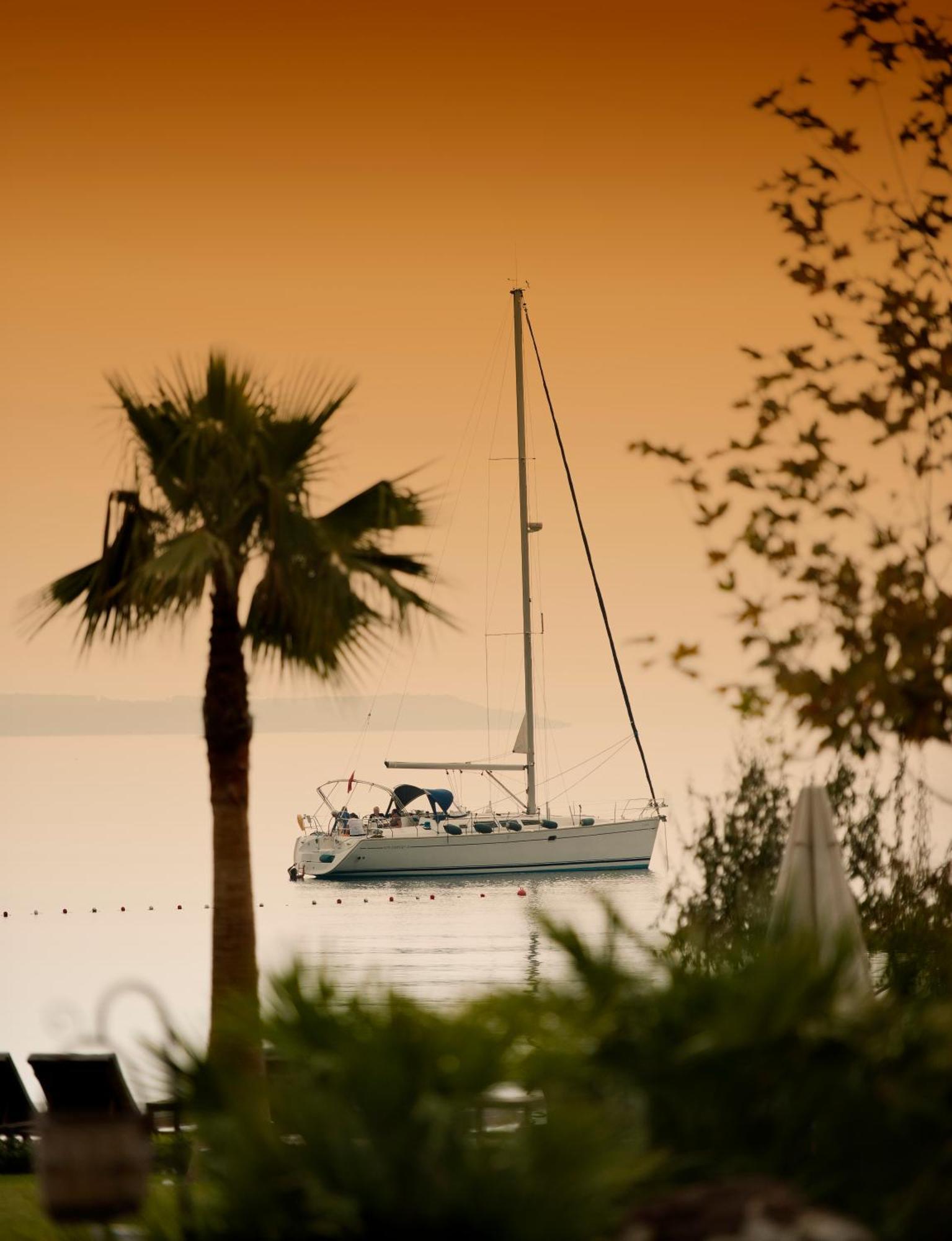 Ortunc Hotel - Cunda Island (Adults Only) Ayvalik Exterior photo